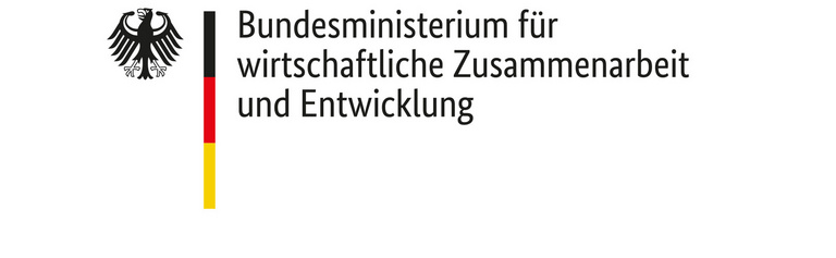 Mit den Logos von Engagement Global und des Bundesministeriums für wirtschaftliche Zusammenarbeit und Entwicklung wird die Förderung und Mittelbereitstellung für dieses Projekt aufgezeigt.